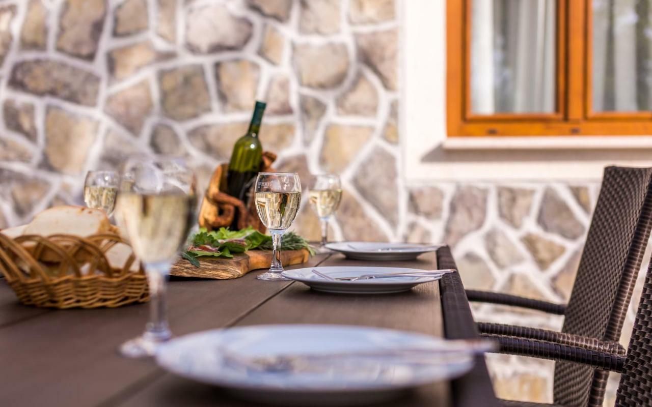 Villa Mulberry Milohnici Esterno foto